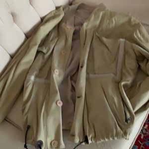 Goanfranco ferre light weight leather jacket. Beige color size large vintage